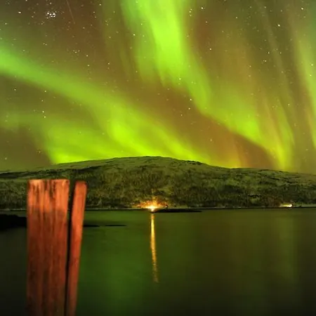 Сasa de vacaciones Mikkelvik Brygge