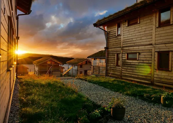 Mikkelvik Brygge Mikkelvika