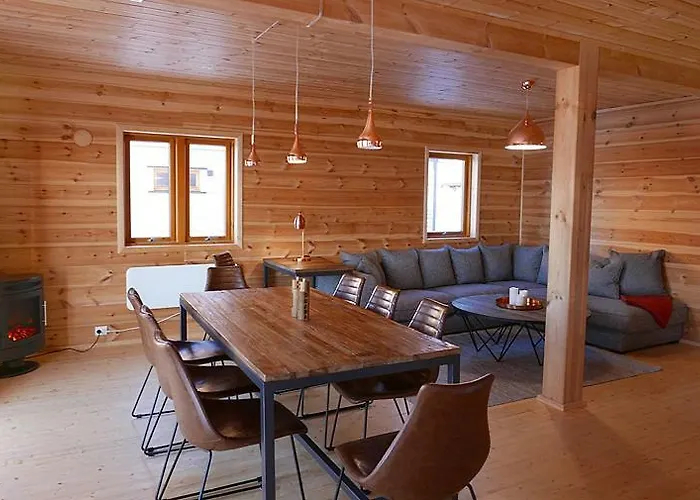 Mikkelvik Brygge Mikkelvika